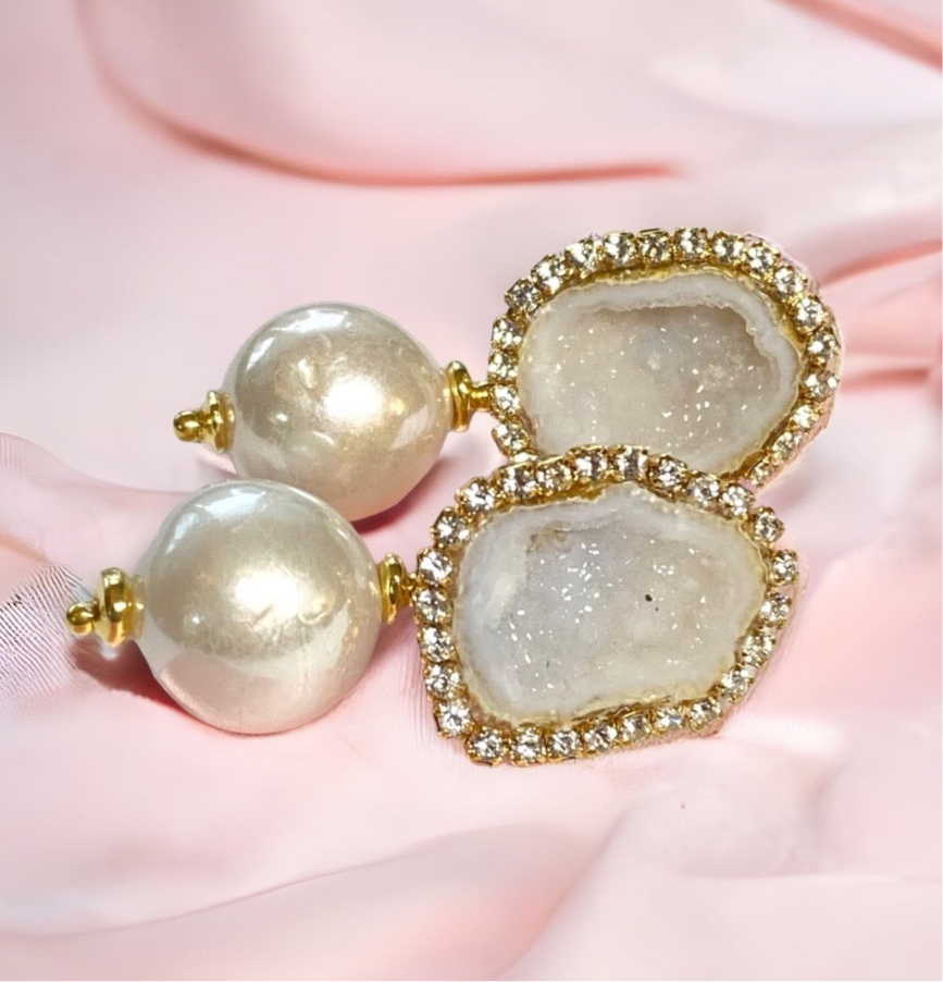 White Tabasco Geode Post Earrings with White Edison Pearls