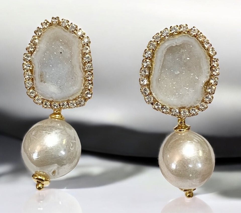White Tabasco Geode Post Earrings with White Edison Pearls