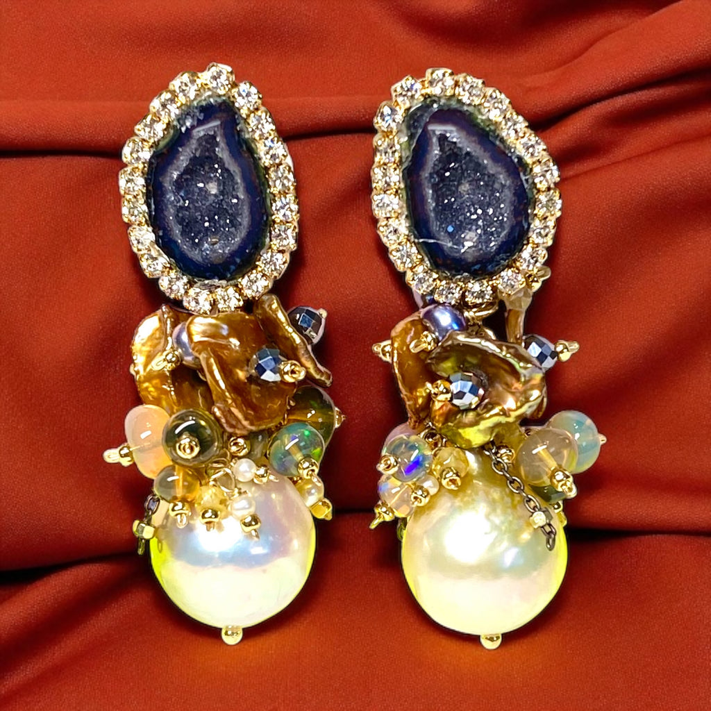 Black Tabasco Geode Pond Slime Pearl Dangle Earrings Diamond Look