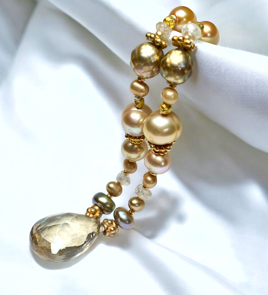 Mystic Golden Beige Quartz and Pearl Pendant Necklace Gold