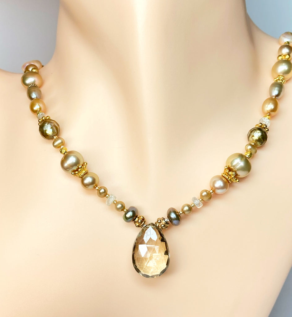 Mystic Golden Beige Quartz and Pearl Pendant Necklace Gold