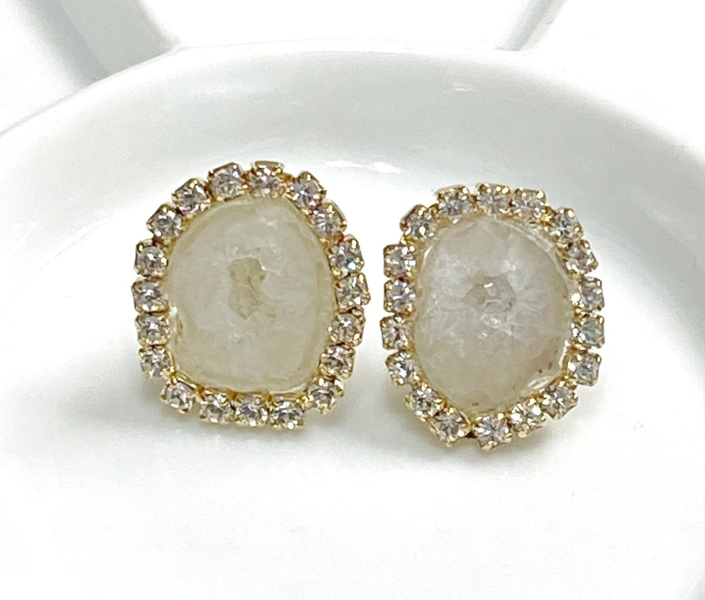 Ivory Tabasco Geode Slice Stud Bridal Earrings Creamy White