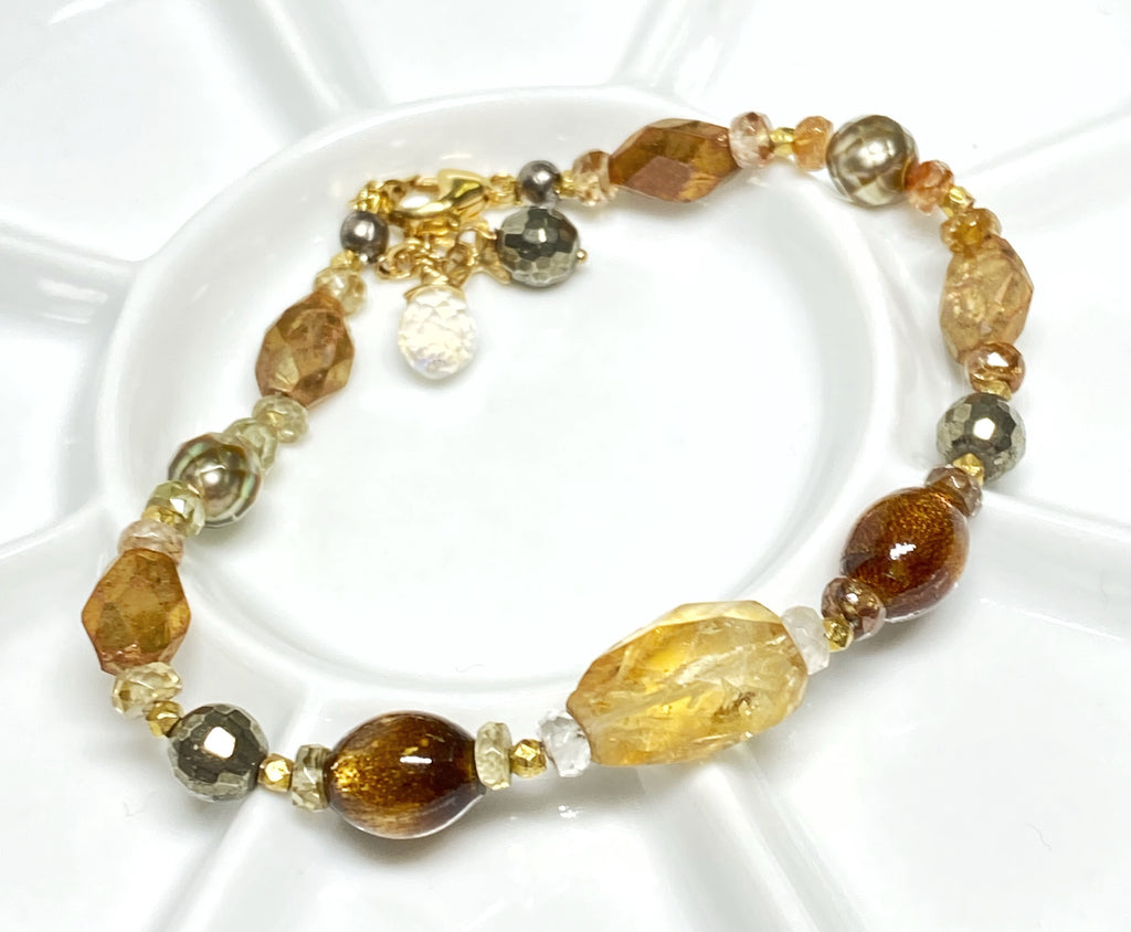citrine and gold gemstone clasp bracelet