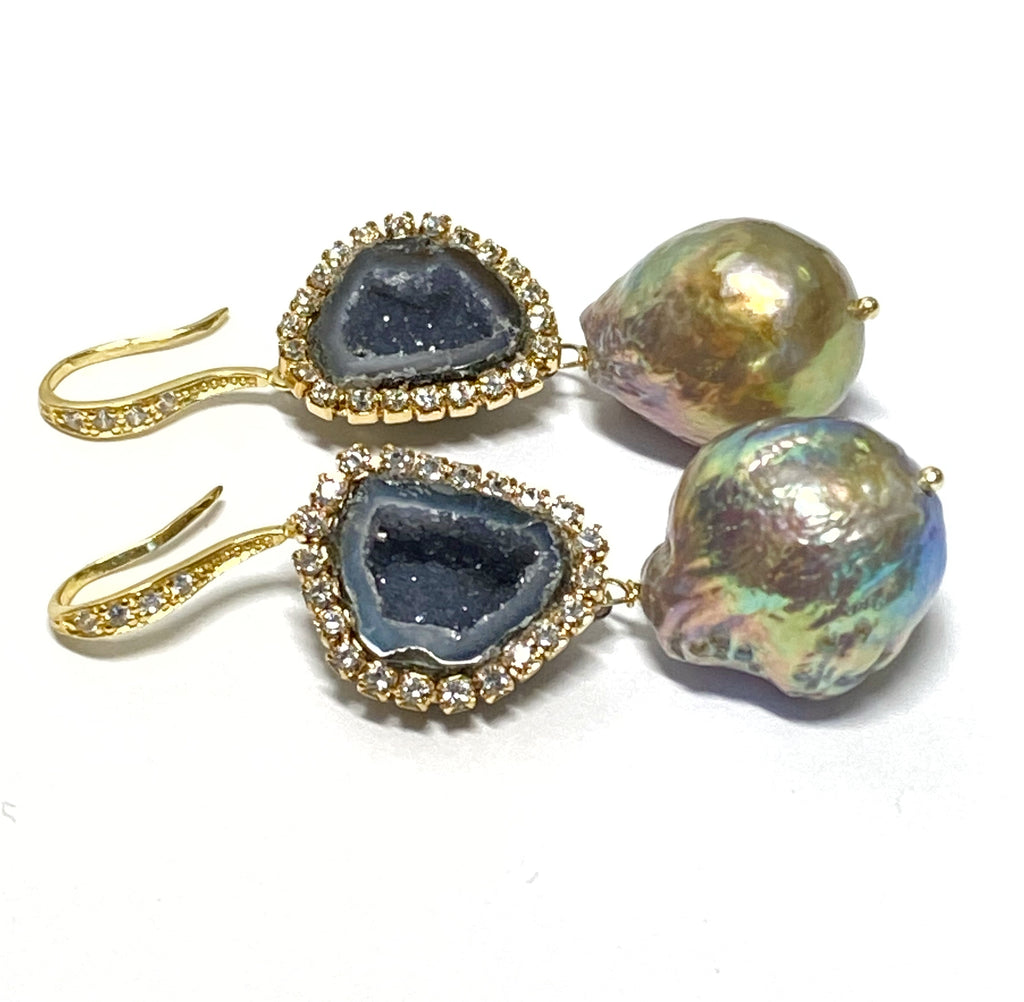 Black Tabasco Geodes with Baroque Pearl Drop Earrings