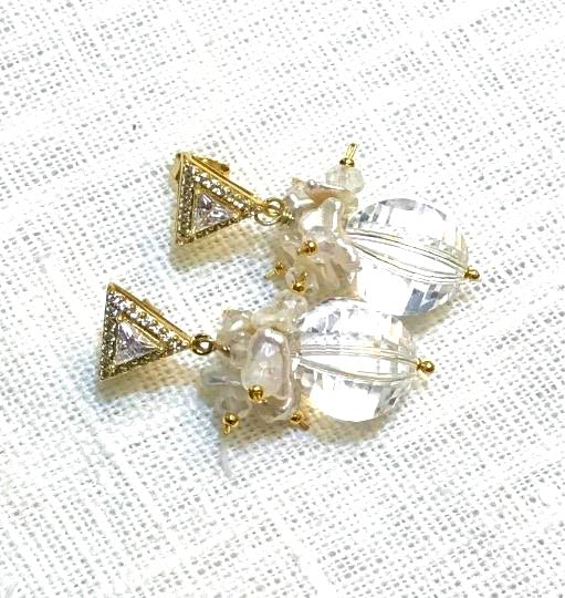 Clear Crystal Quartz Earrings Keishi Pearl Cluster Gold Post