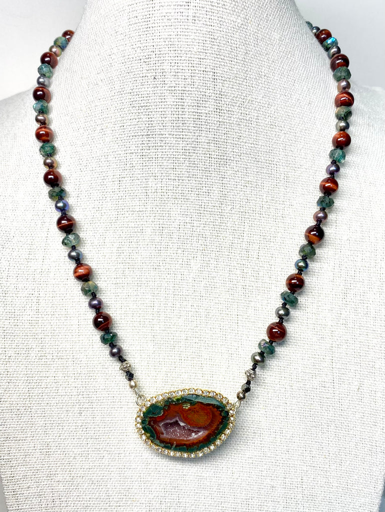 Tabasco Geode and Pearl Necklace, Diamond Style