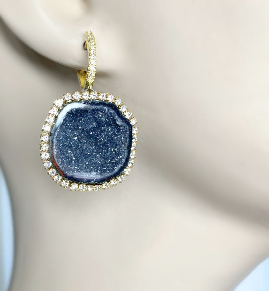 black tabasco geode earrings with Swarovski Elements crystals diamond look