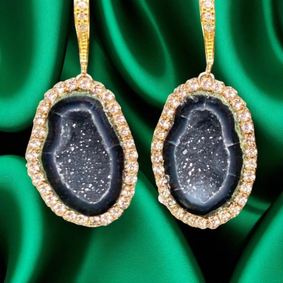 Black Tabasco Geode Druzy Diamond Look Earrings