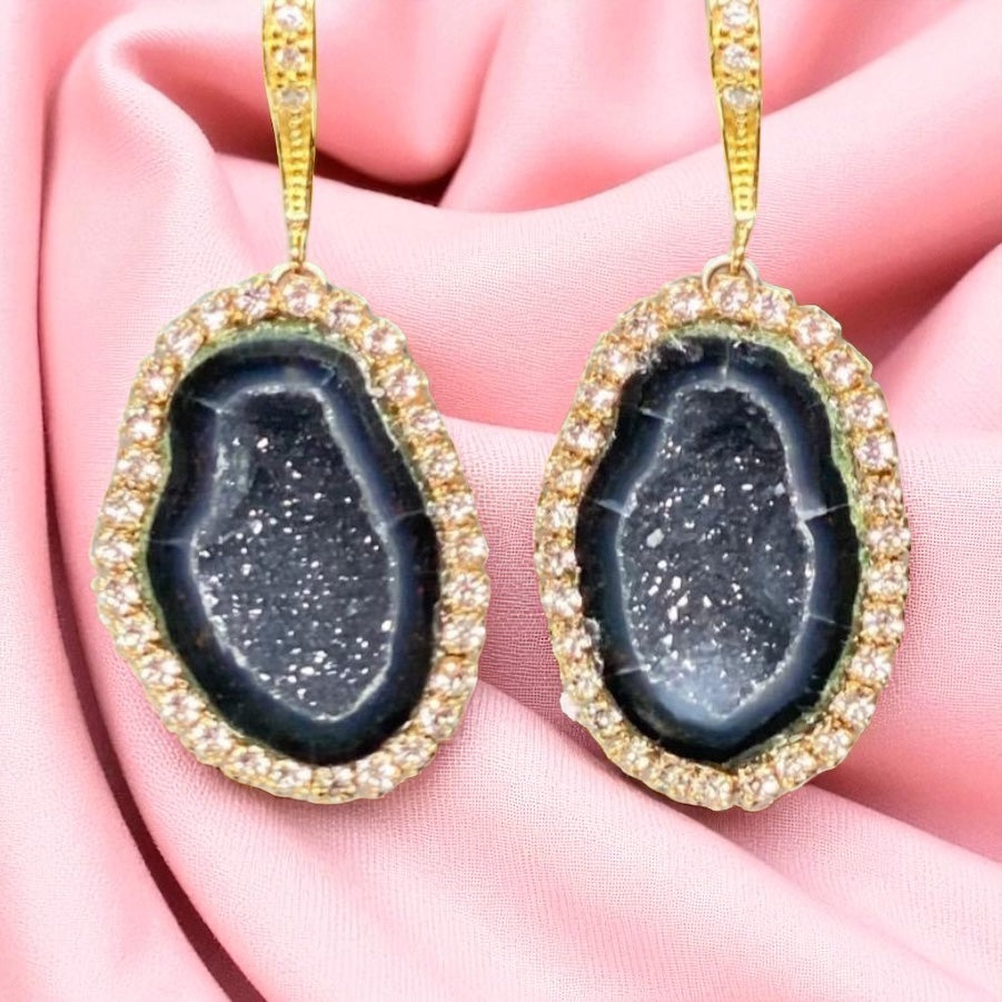 Black Tabasco Geode Druzy Diamond Look Earrings