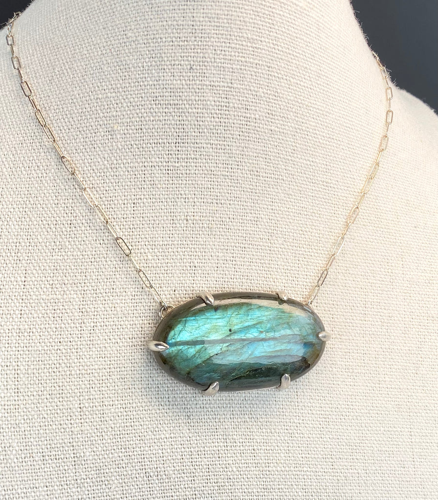 Blue-Green Flash Labradorite Claw-Prong Pendant Necklace in Sterling Silver