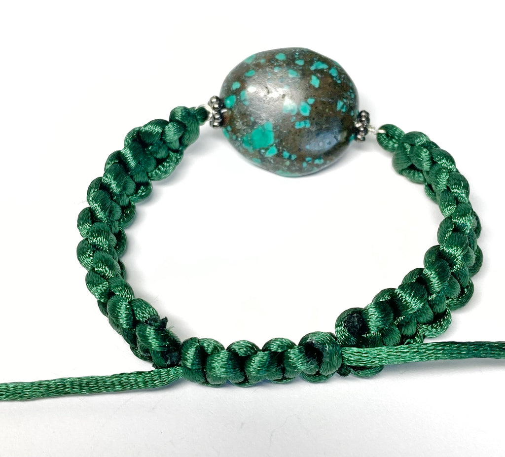 Green  Spider Web Turquoise Macrame Bracelet