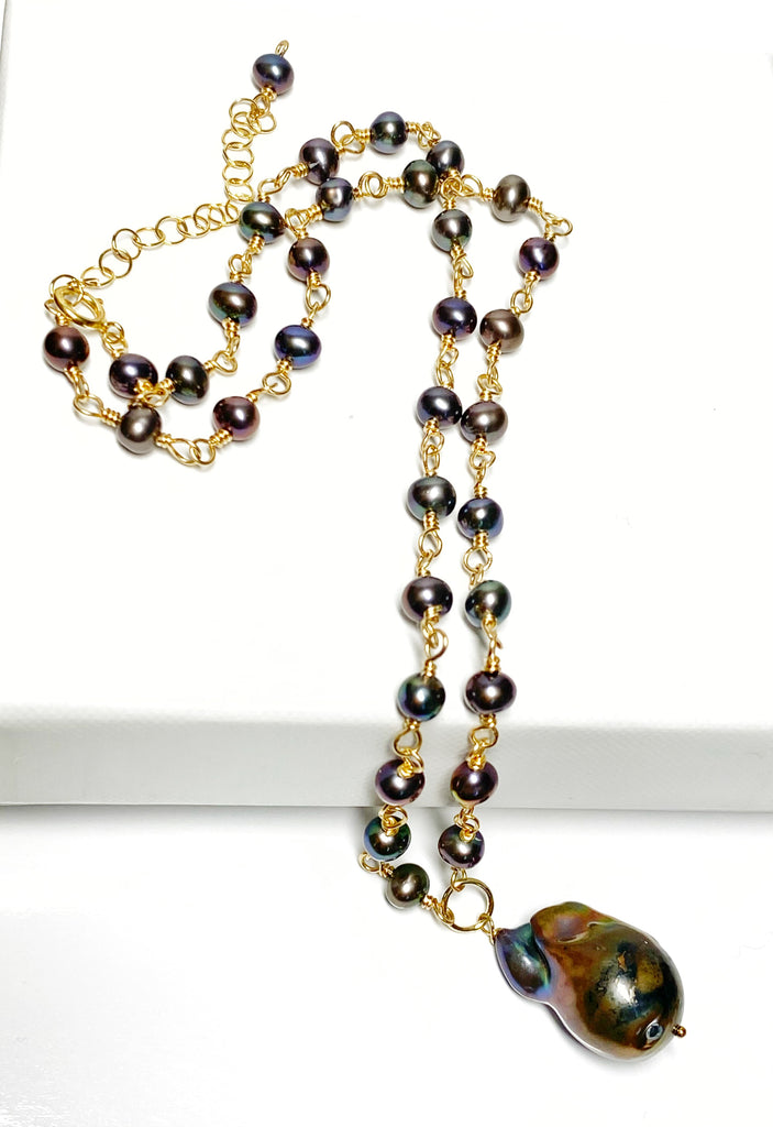 Dainty Black Baroque Peacock Pearl Pendant Necklace 14 kt Gold Fill