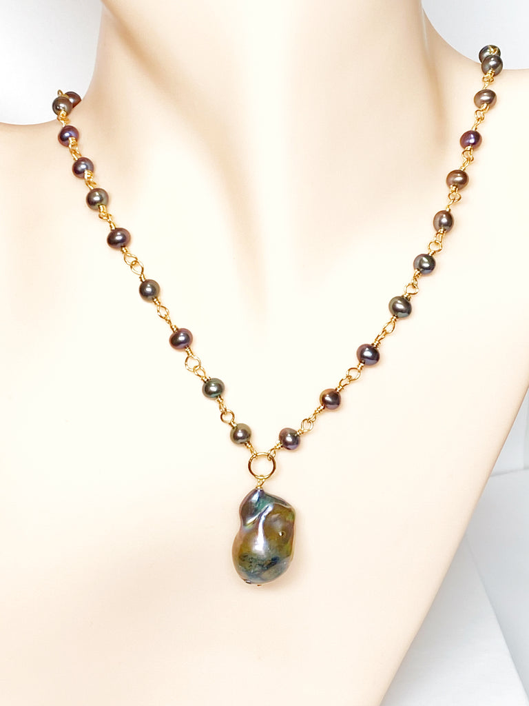 Dainty Black Baroque Peacock Pearl Pendant Necklace 14 kt Gold Fill