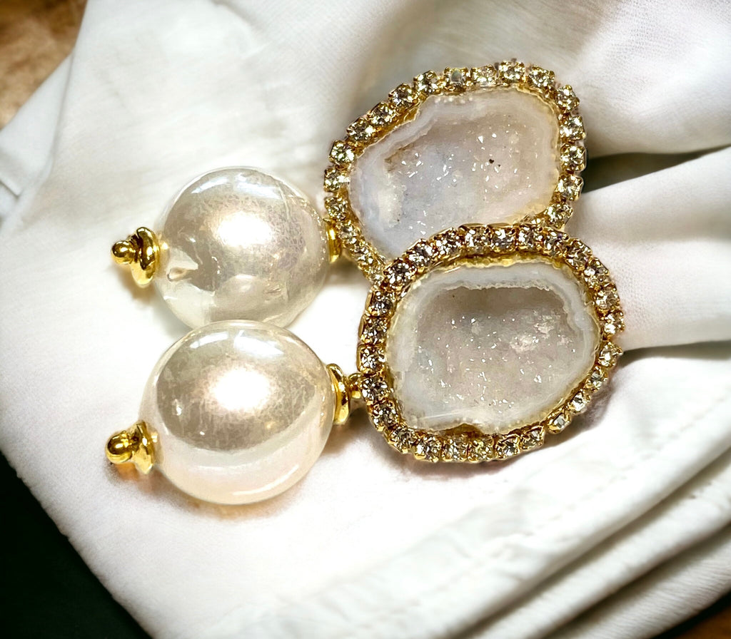 White Tabasco Geode Post Earrings with White Edison Pearls