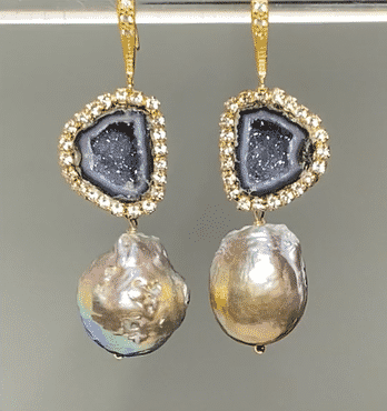 Black Tabasco Geodes with Baroque Pearl Drop Earrings