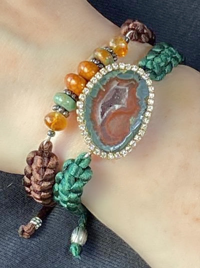 Tabasco Geode Green Macrame Boho Bracelet