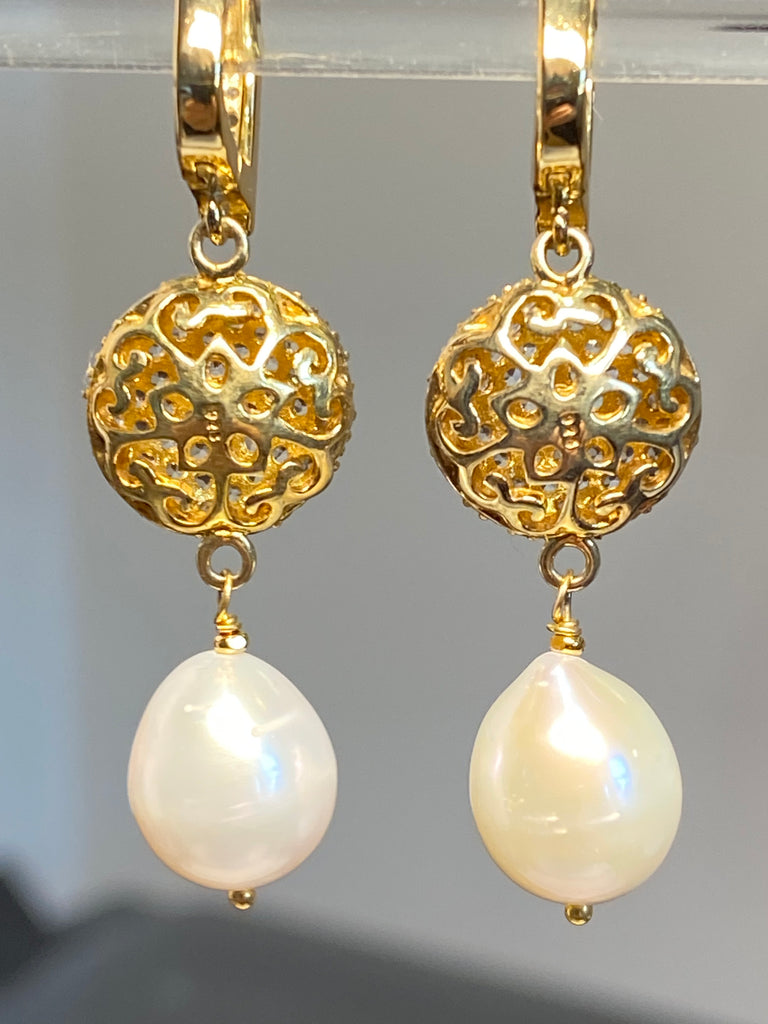 Baroque and Ivory Pearl Diamond Look Earring - Doolittle