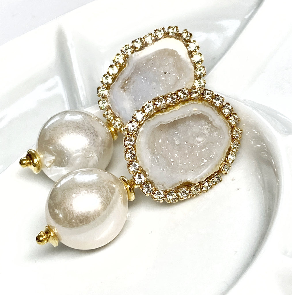 White Tabasco Geode Post Earrings with White Edison Pearls