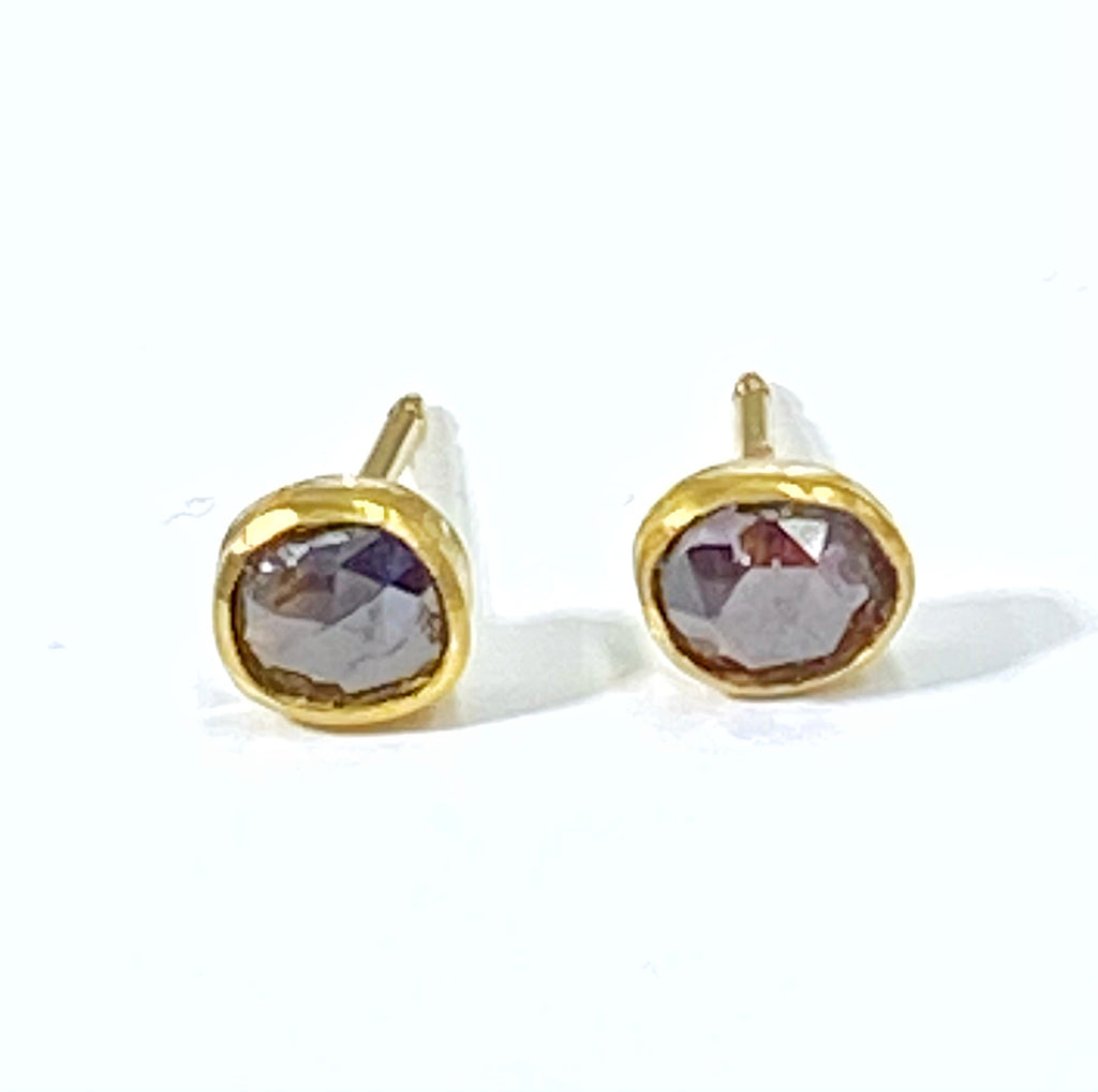 Chocolate Diamond Rose Cut Stud Earrings 22 kt Gold