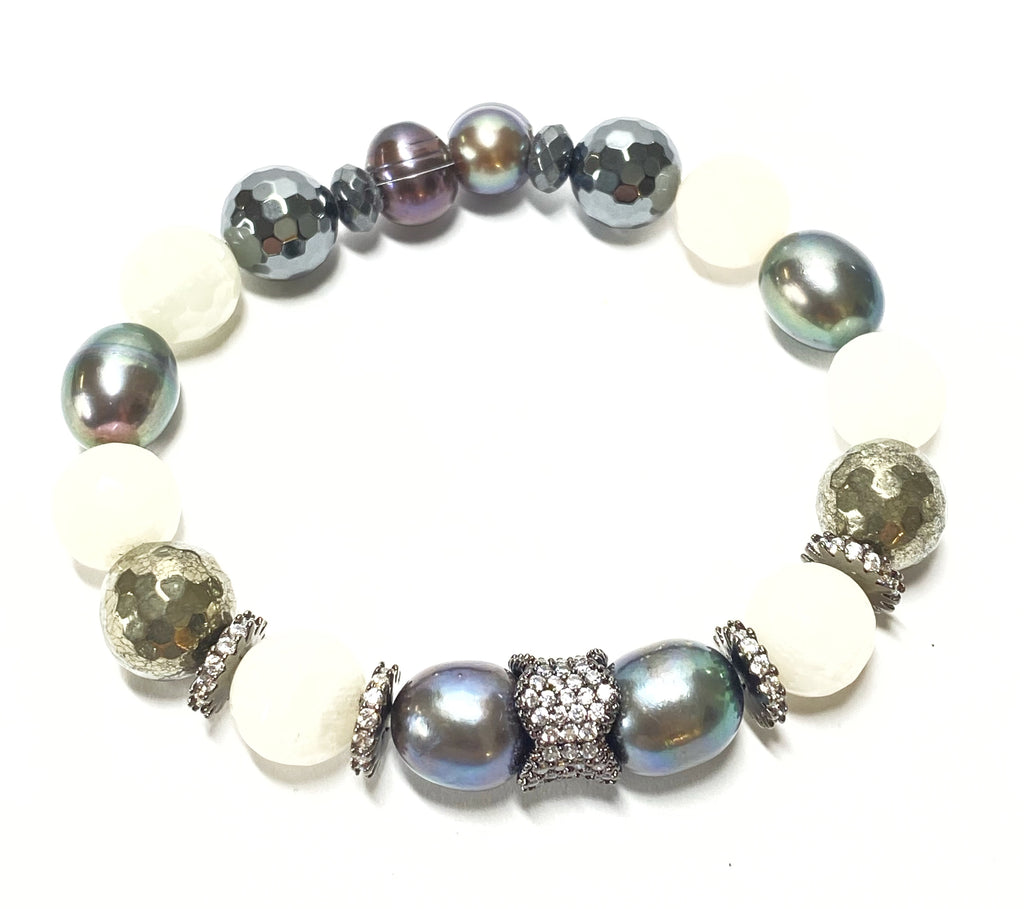 Ivory Peacock Pearl Stretch Layering Bracelets