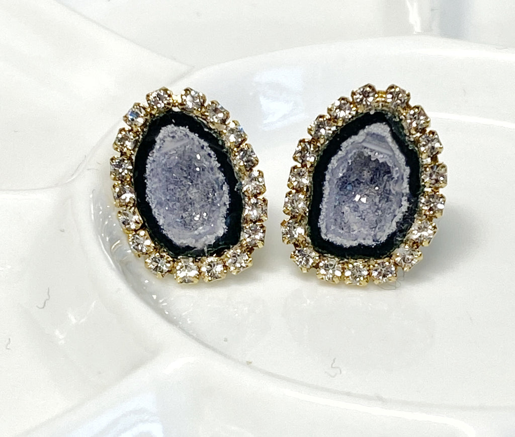 Tabasco Geode Stud Earrings Black & Lavender Grey Druzy Crystals